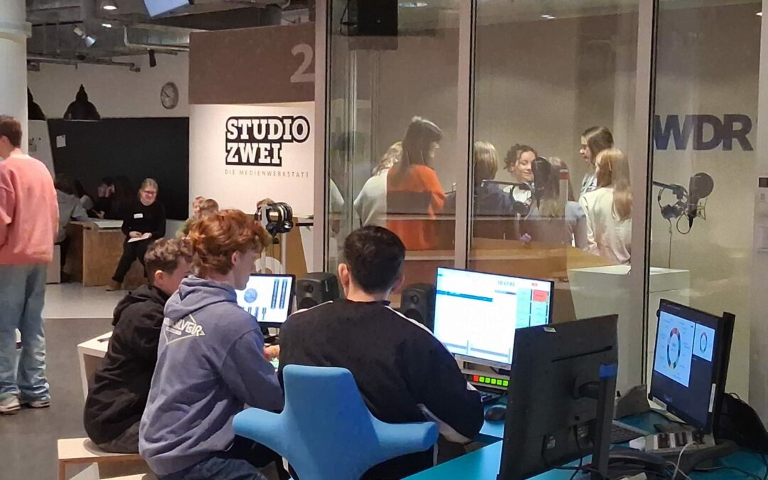 KLASSE 9 BESUCHT DEN WDR
