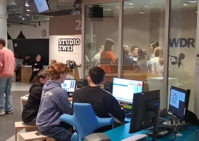 KLASSE 9 BESUCHT DEN WDR