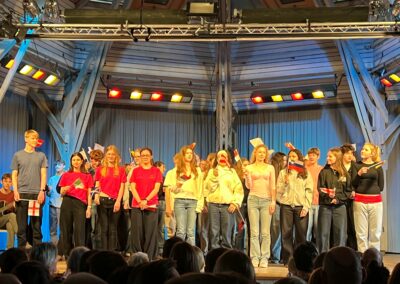 IMPRESSIONEN UNSERER MONATSFEIER!